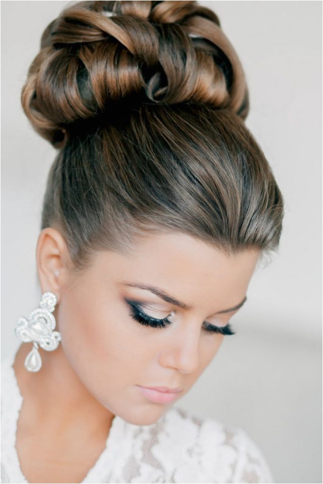 wedding hairstyle for medium hair