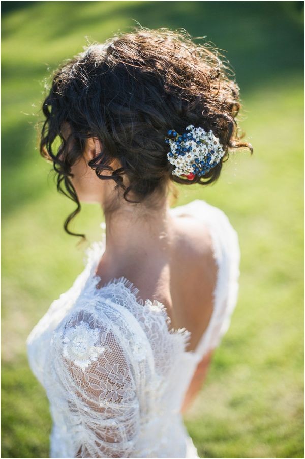 18 perfect curly wedding hairstyles