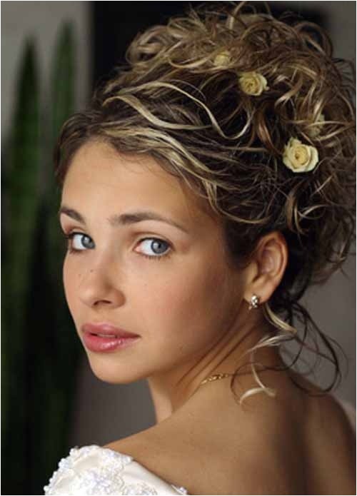 wedding hairstyles for curly hair
