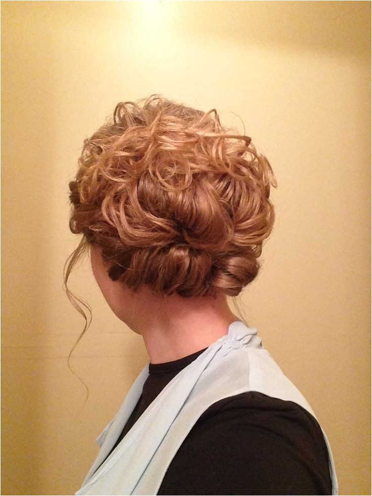 easy curly updo