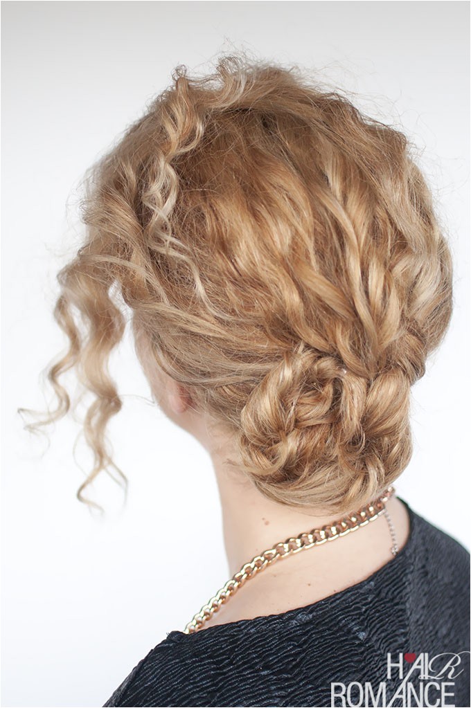 easy curly braided bun tutorial