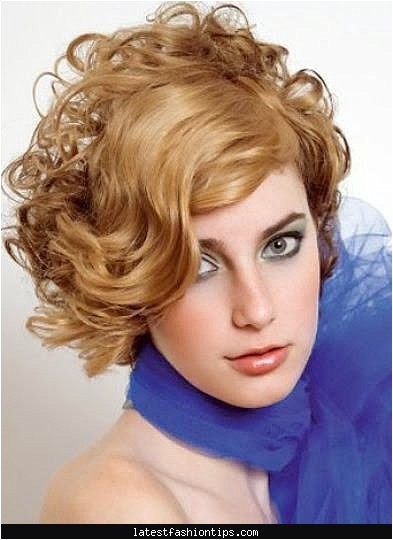 curly hairstyles updos easy