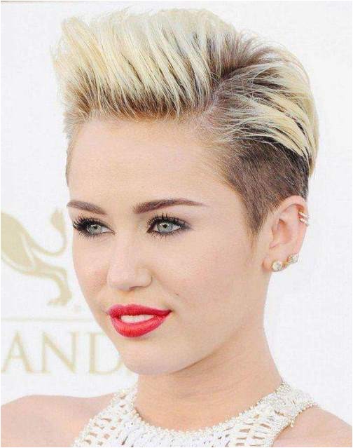 simple short hairstyles for women