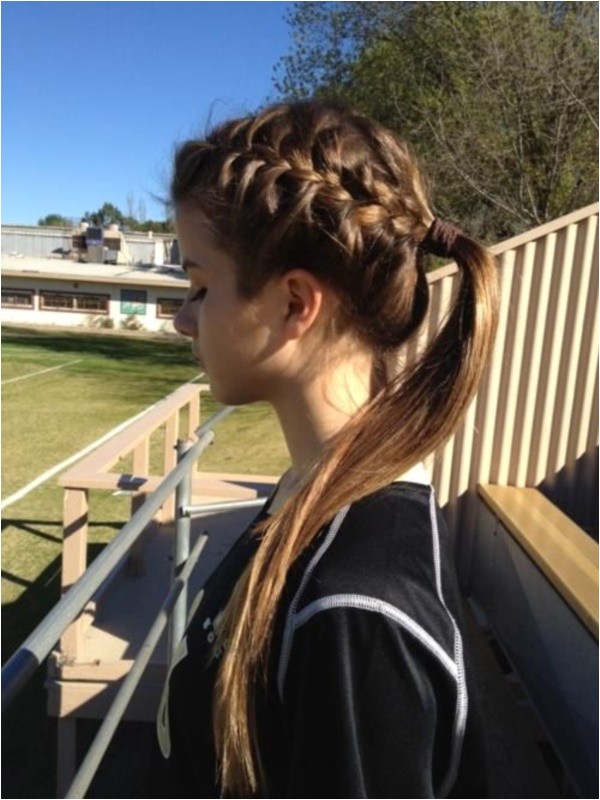 side ponytail hairstyles