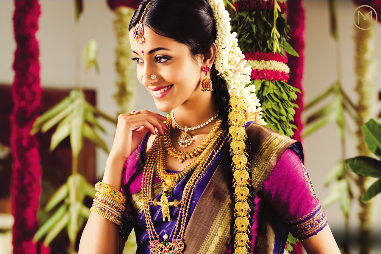5 traditional bridal hairstyle for indian bride