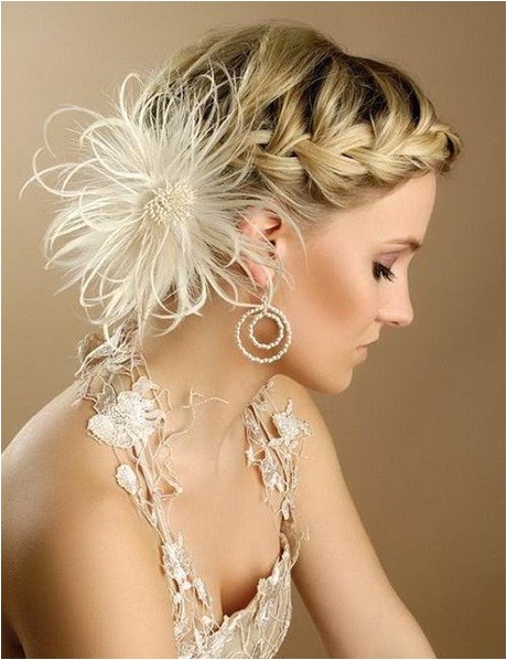 hair ideas for wedding guest