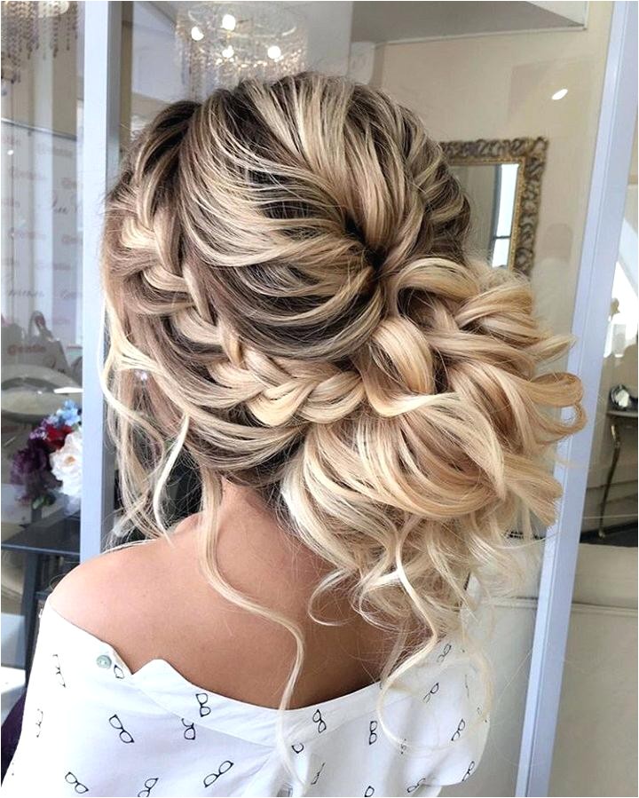 hairstyles for wedding guest