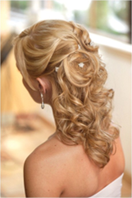 wedding hairstyles for long hair half up