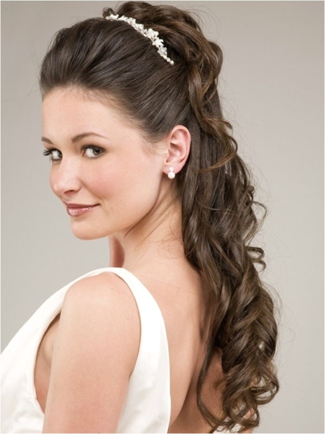 how to do bridal party hairstyles for long hair to the side swept