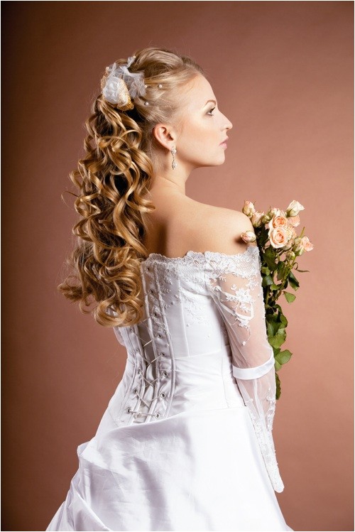 the best long wavy hairstyles for weddings 2013