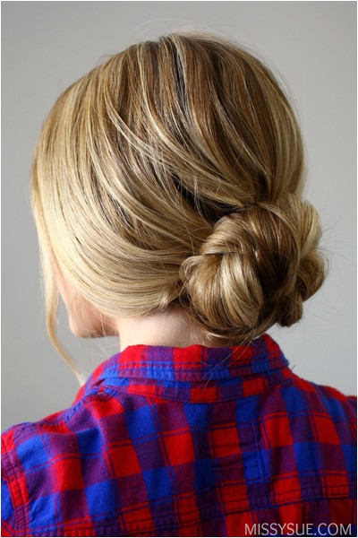 17 easy hairstyles anyone can pull off