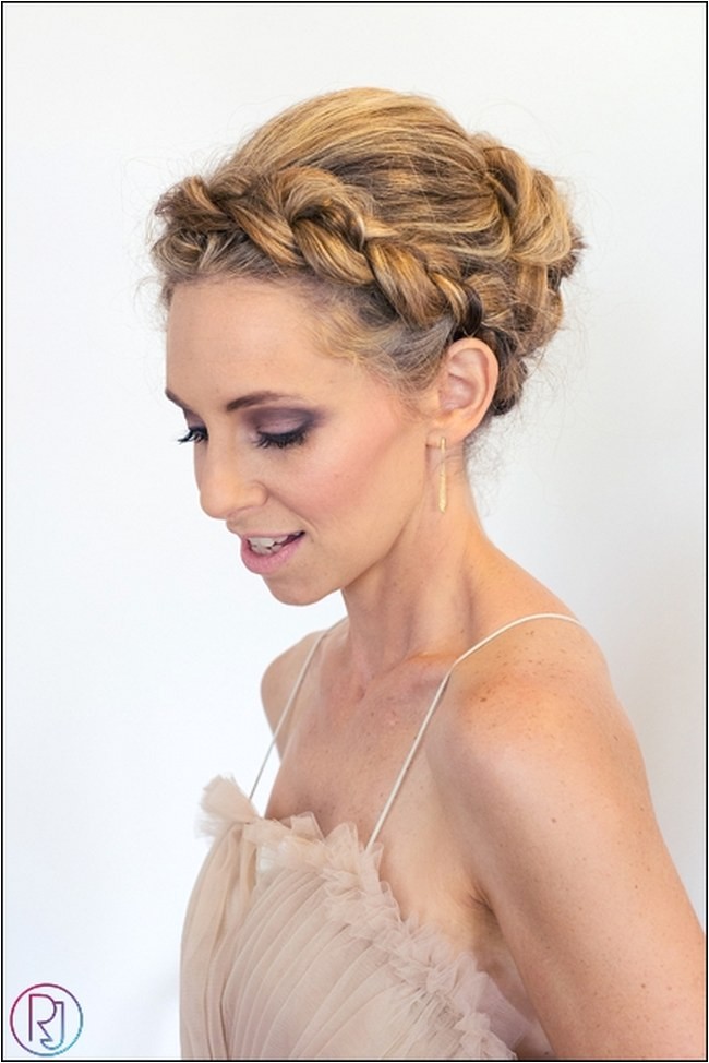 jaw dropping updos wedding hairstyles