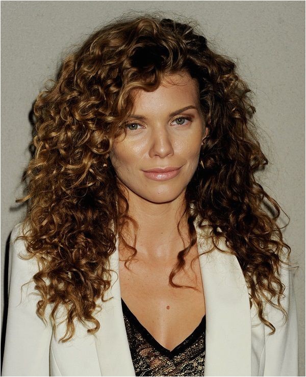 32 easy hairstyles for curly hair for short long shoulder length hair