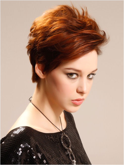 24 best easy short hairstyles for thick hair