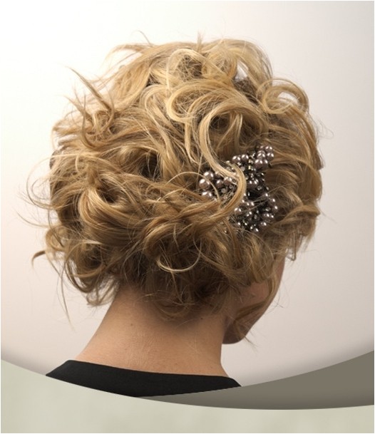 12 glamorous wedding updo hairstyles for short hair