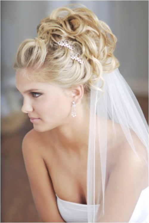wedding updos for long hair that you can do yourself