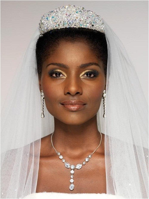 short hairstyles for black women wedding with tiara and veil pictures