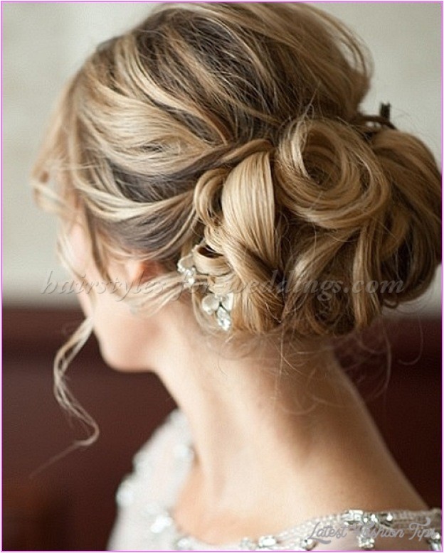 bridal hairstyles low bun