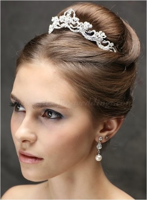 5 top wedding hair trends for brides