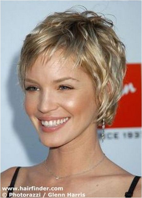 Very short hairstyles for women over 60