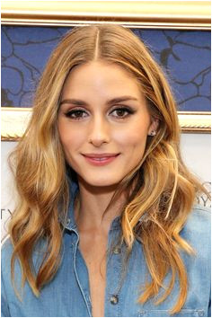 10 Chic Ways to Wear a Middle Part