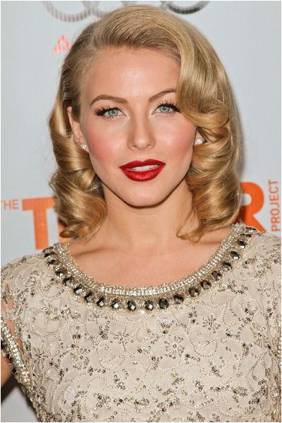 Old Hollywood Glamour Hair and Makeup Retro Hairstyles 1940s Hairstyles For Long Hair Flapper