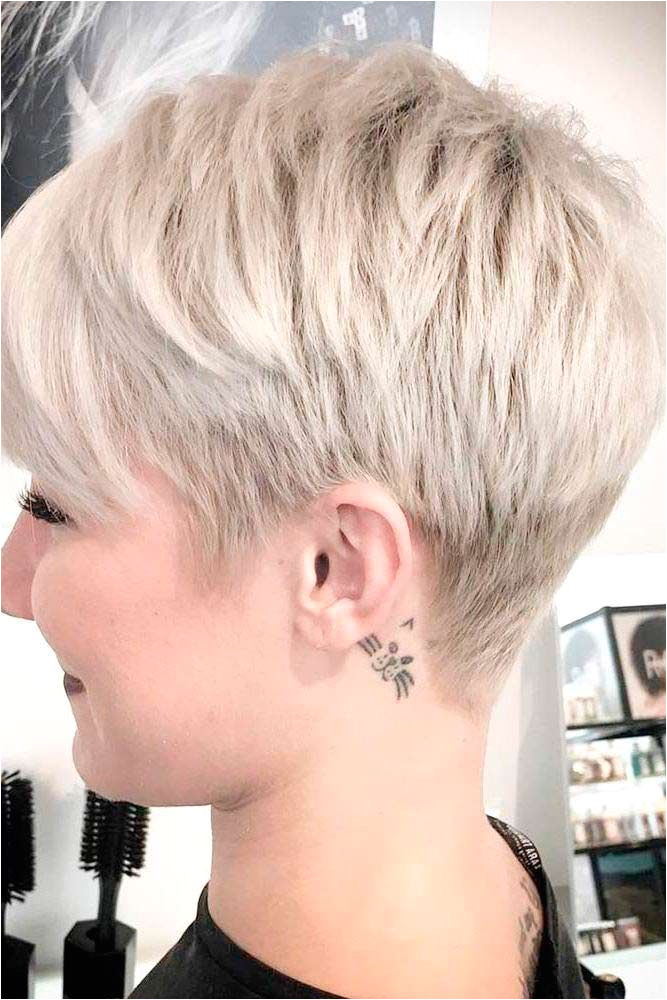 Blonde Short Hairstyles for Round Faces â See more glaminati