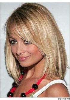 short hair nicole richie short blond hairstyles for women NIcole Richie s Medium Bob Hair find more short bob hair styles here