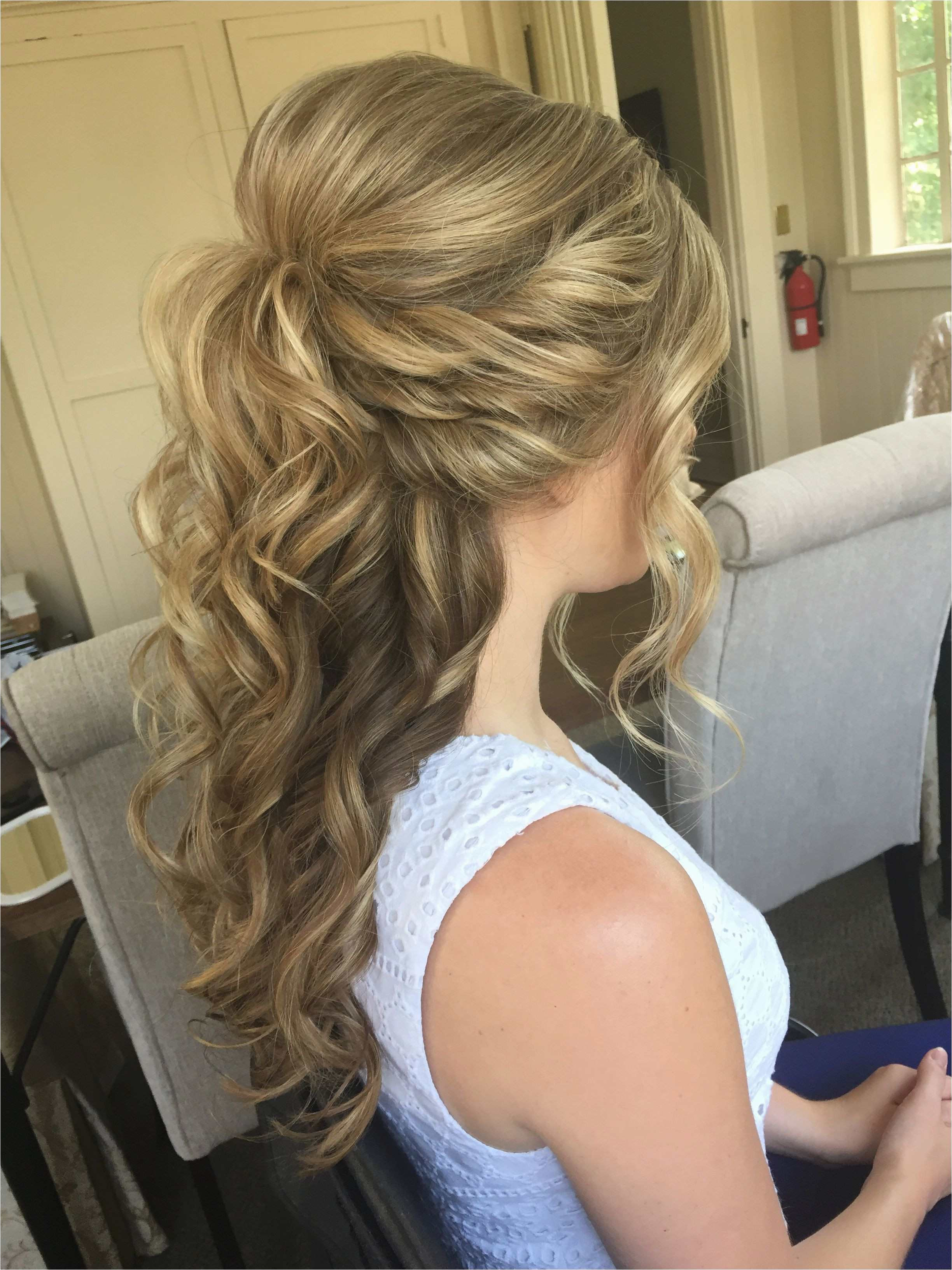 Cool Formal Hairstyles for Medium Hair Half Up Half Down Best Half Up Half Down Hairstyles
