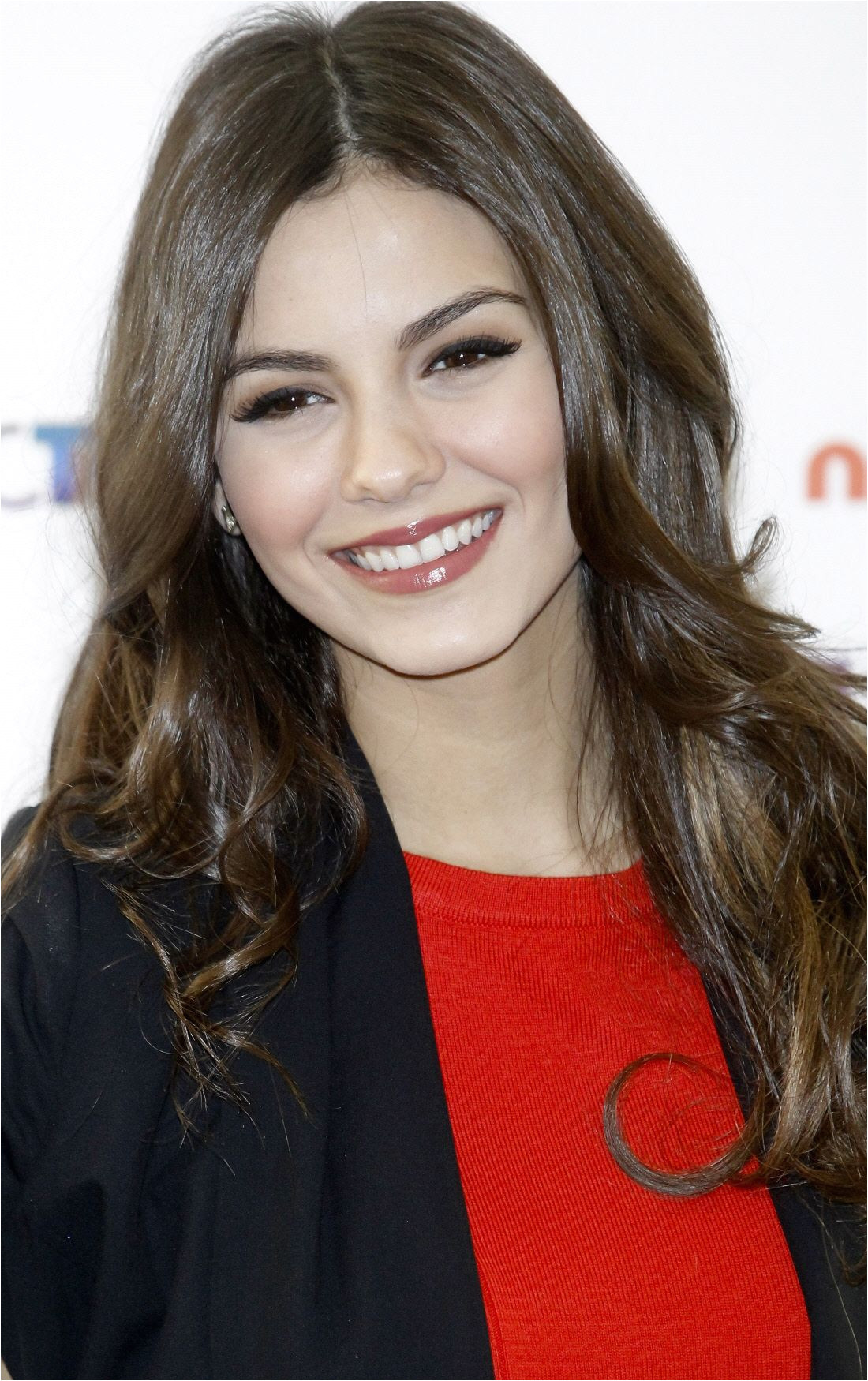 Victoria Justice shoot Tousled Hair Victoria Justice Celebrity Style Longer Hair