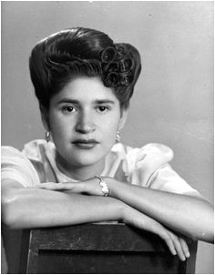 mexican woman amazing hairstyle 1940´s