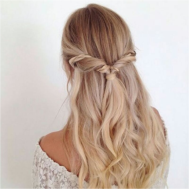 Are you Labor Day ready Get cute and easy hairstyle ideas for the whole labordayweekend right now on the blog We have gathered the top summer pins that