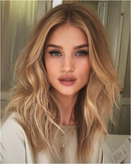 daily rosie huntington whiteley