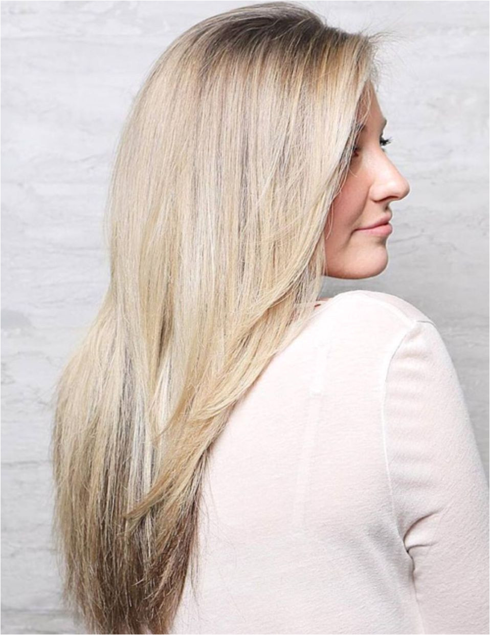 Long Straight Blonde Hairstyle