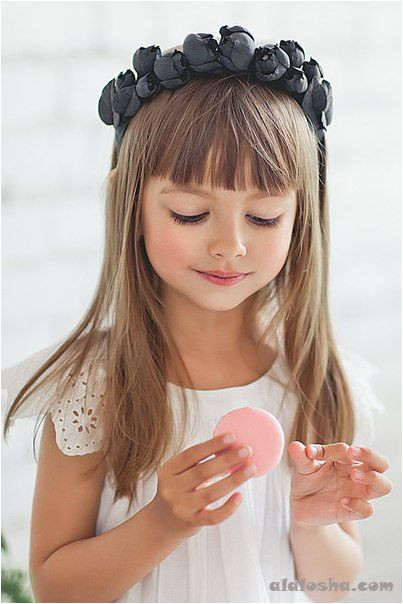 ALALOSHA VOGUE ENFANTS Child modeling Little Girl Bangs Little Girl Short Haircuts