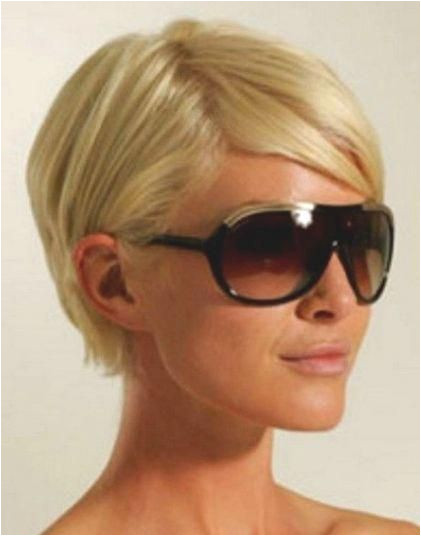 Short Hairstyles Women Round Face hairstyle haircuts hairmakeup Shorthairstyles