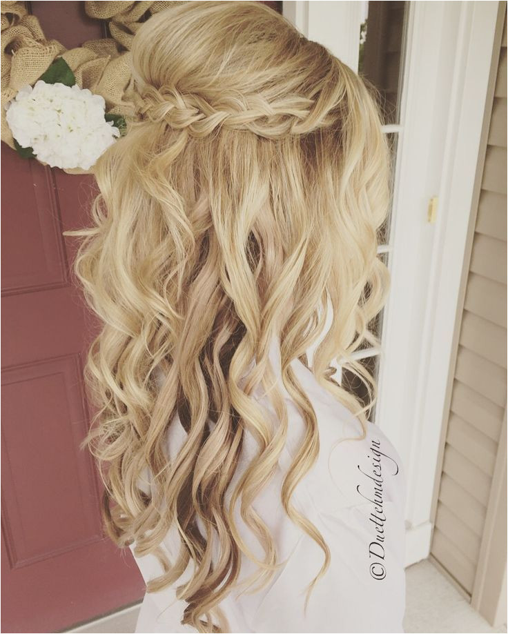 wedding hairstyles half up half down best photos Wedding Looks Pinterest