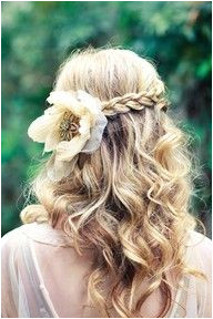 How to wear flowers in your hair inspiration "With grace in your heart and flowers in your hair