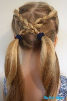 Looking for some quick kids hairstyle ideas Here are 6 Easy Hairstyles For School That