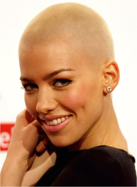 Short Hairstyles for Older La s with Thin Hair Awesome Short Haircut for Thick Hair 0d Inspiration