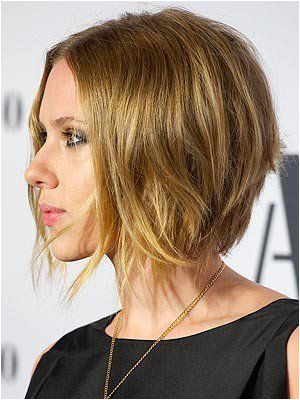 I want the back of my hair to be short like this and long in the front