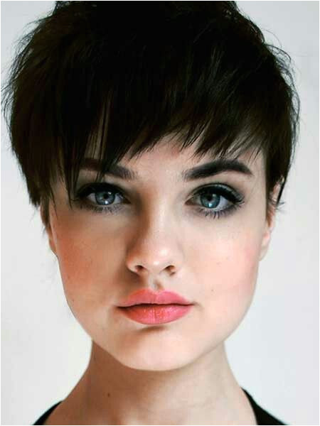 Pixie cut with choppy bangs