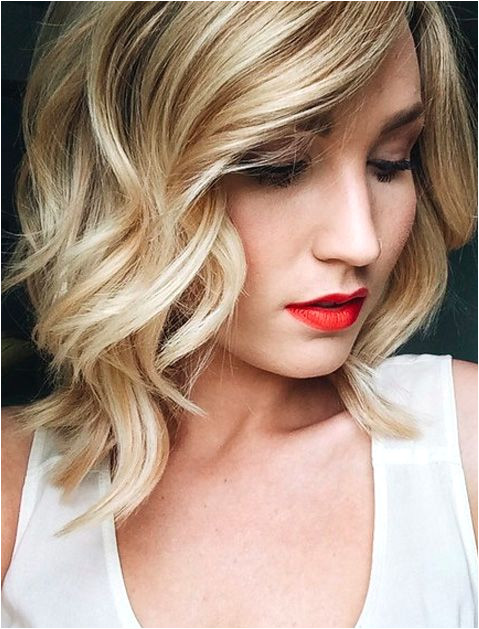 Gorgeous Hair Ideas for Holiday Party Season Short and Tousled Holiday Hair Beautyinthebag