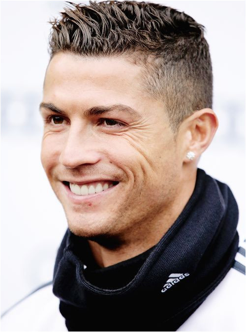 18 Cristiano Ronaldo Haircut Ideen für Ihre Inspiration cristiano haircut ideen inspiration ronaldo
