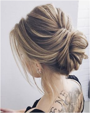 Elegant wedding updo upstyles bridal updos Messy updo hairstyles wedding updo messy upstyles bridal updo hairstyle ideas wedding hairstyles weddinghair