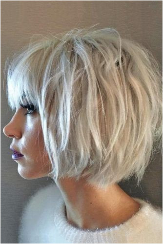 Pretty Short Hairstyles for Round Faces picture 2