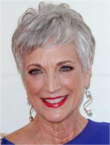 Short hairstyles for women over 60