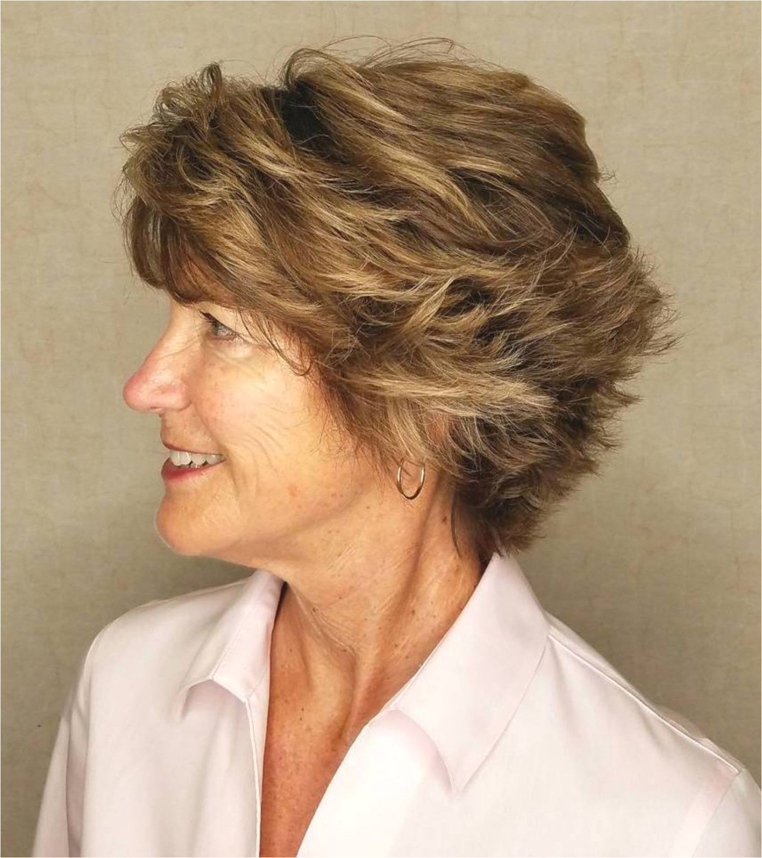 90 Classy and Simple Short Hairstyles for Women over 50