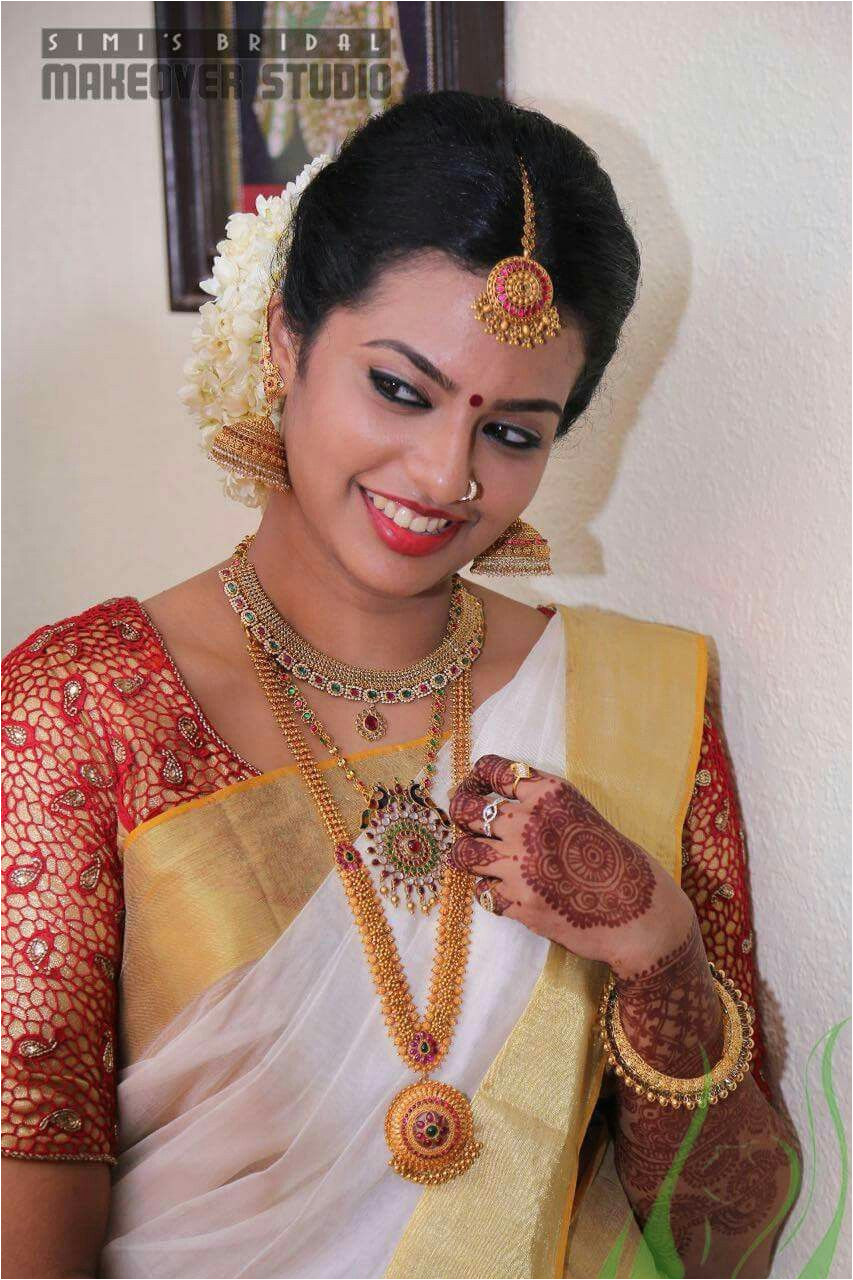 Kerala Bride in Simple Traditional Style