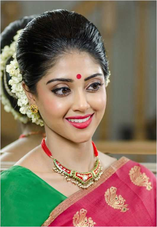 Simple Bridal Makeup Idea Indian Bridal Hairstyles Beautiful Kerala Hairstyle 0d Minimalist